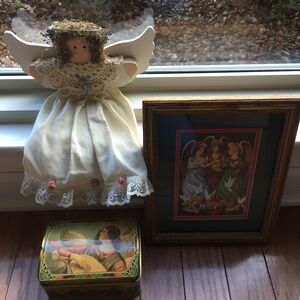 Angel decoration trio